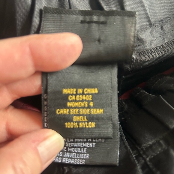 Harley-Davidson Black Cargo Pants with Durable Fabric Sz 4 - Picture 5 of 8